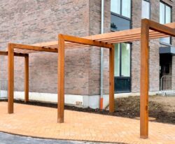 pergola overdækning i cortenstål