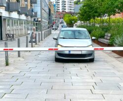 Automatisk bomanlæg til effektiv trafikstyring og adgangskontrol