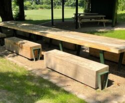 Egetræs plankebord med planke bænke, Møbler i egetræ