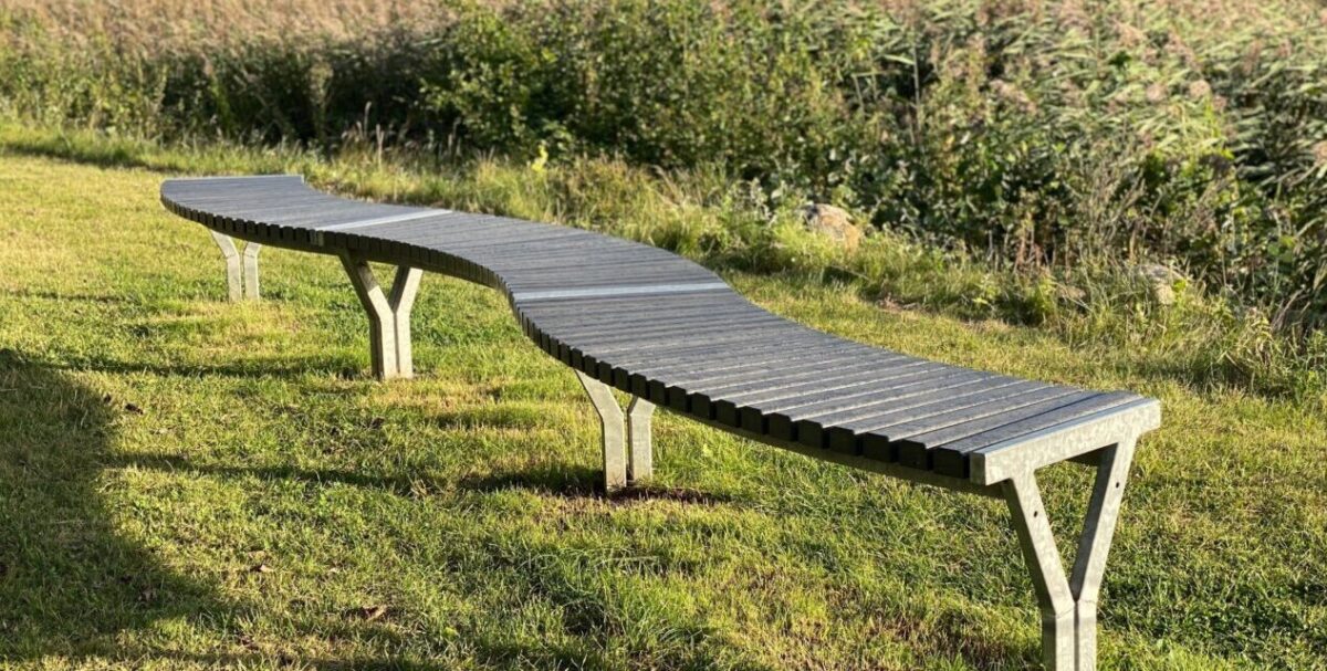 Crepa snoet plint med genbrugsstave / plaststave, Crepa Recycling plinte