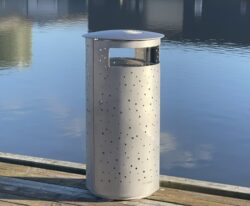 CESTINO Affaldsbeholder i rustfri ved havnen