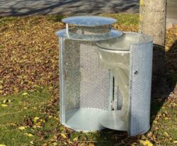 Turtle skraldespand i strækmetal, Robust affaldsbeholder