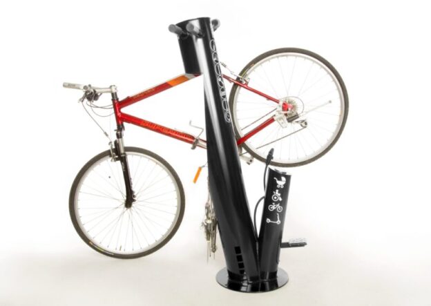Bici cykelstation med pumpe fra By bang