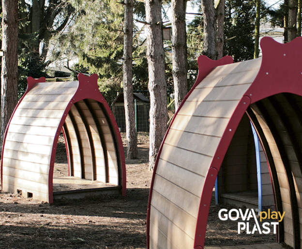 Legehule VIKING GOVA play PLAST. Vedligeholdesfrit genbrugsplast. Legeplads, skolegård, børnehave, vuggesture, park plads forhandler BY BANG