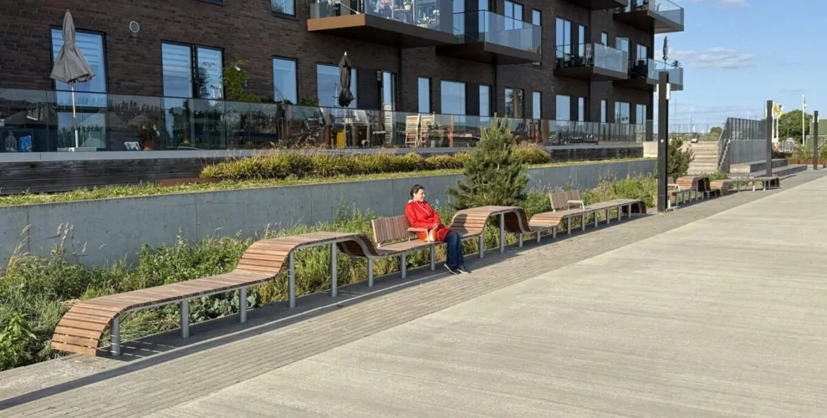 Hjem-3-scaled-e1750424851166-aspect-ratio-1362-689