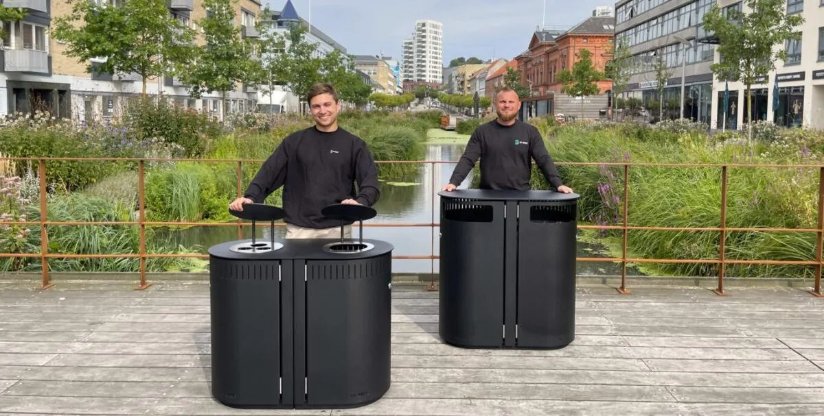 2-i-en-b-scaled-e1755505007176-aspect-ratio-1362-689