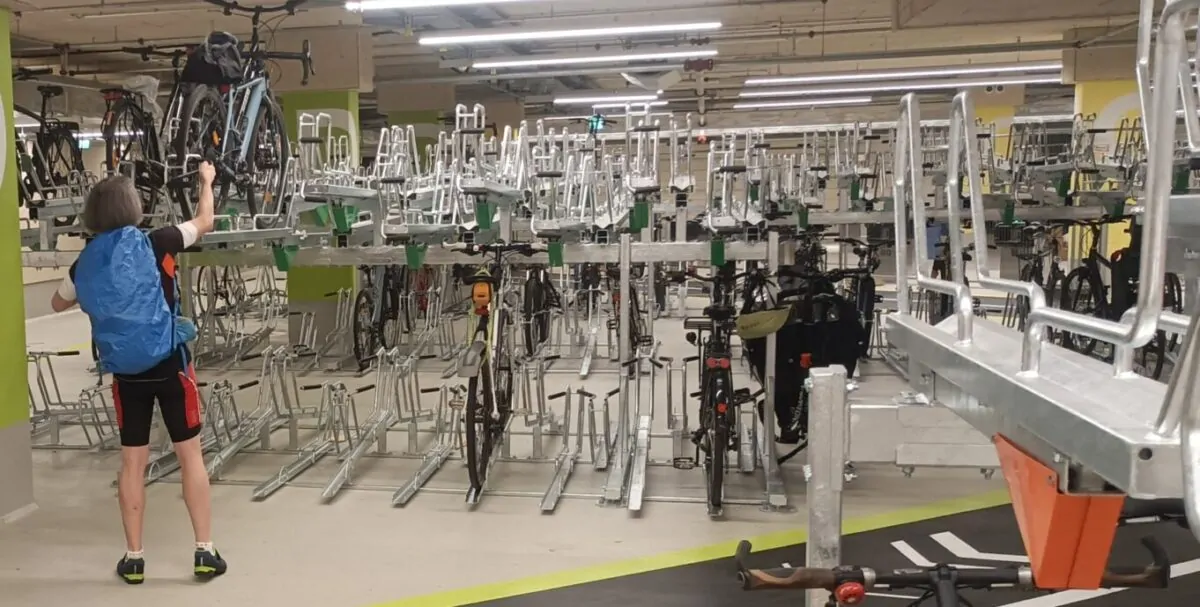 Foto-4-aspect-ratio-1362-689