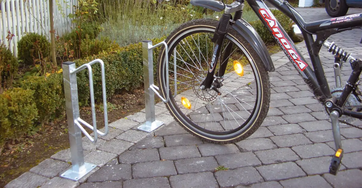 enkelt cykelstativer i galvaniseret stål til én cykel